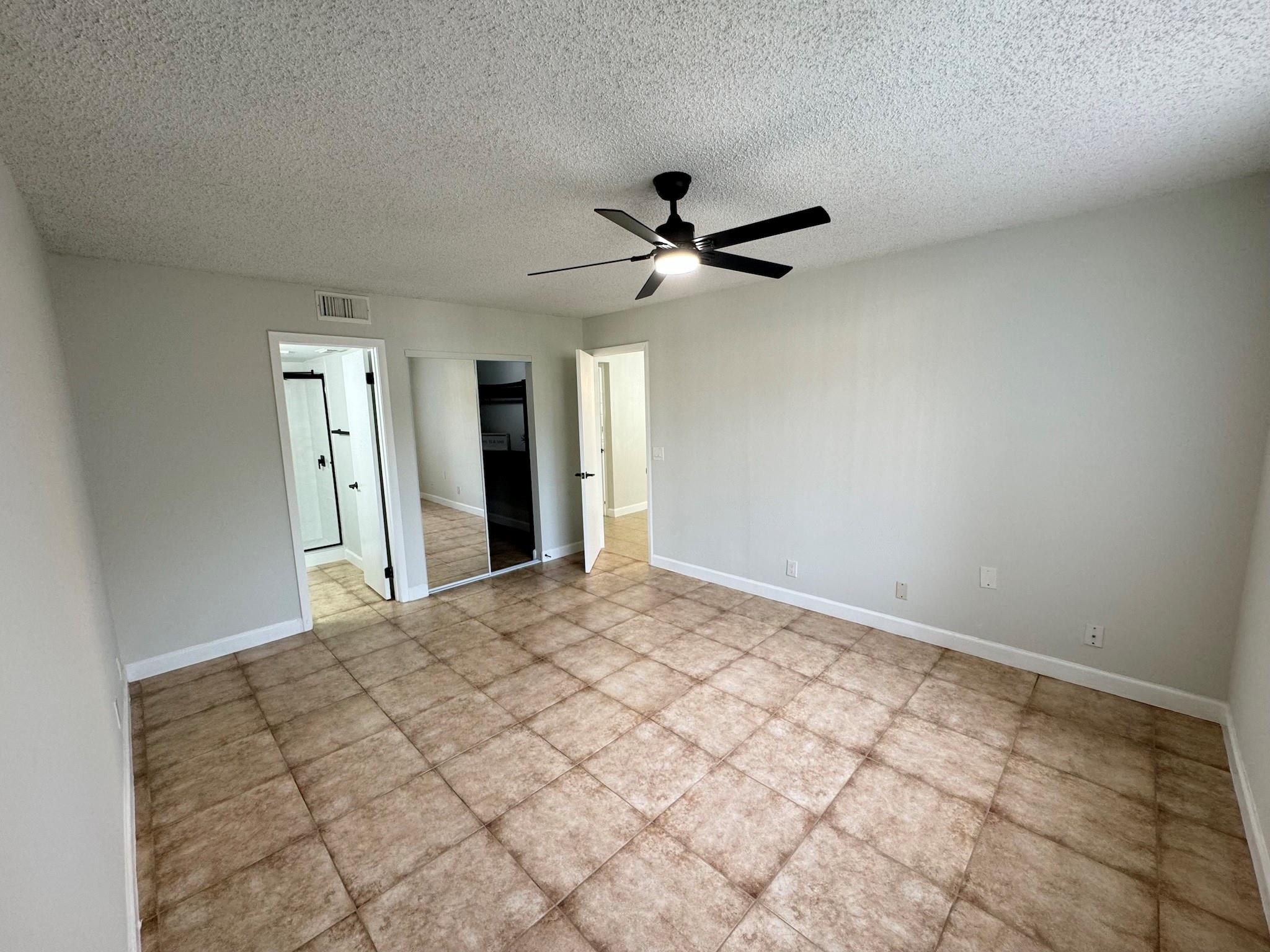 8901 Wiles Rd 208
