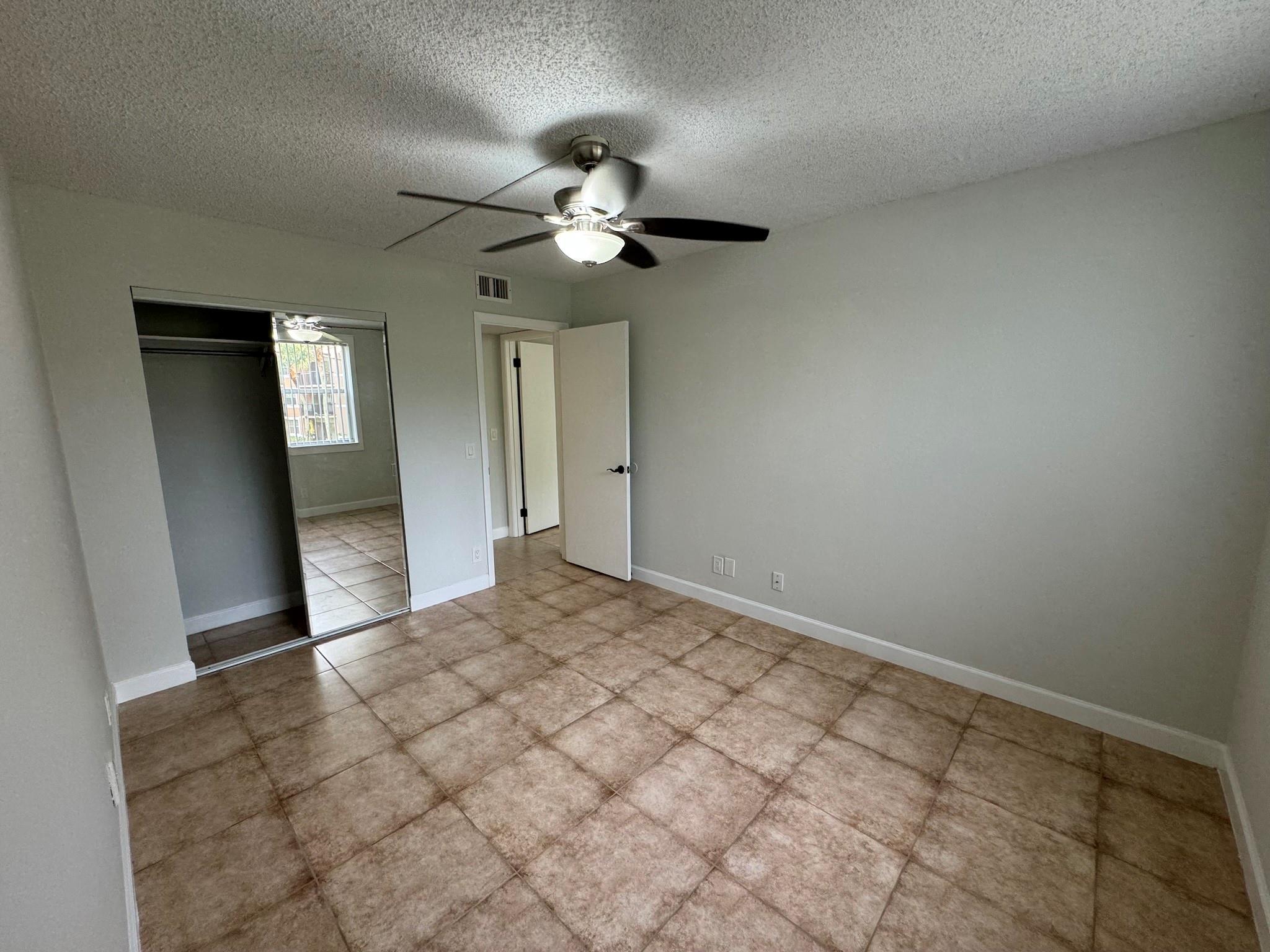 8901 Wiles Rd 208