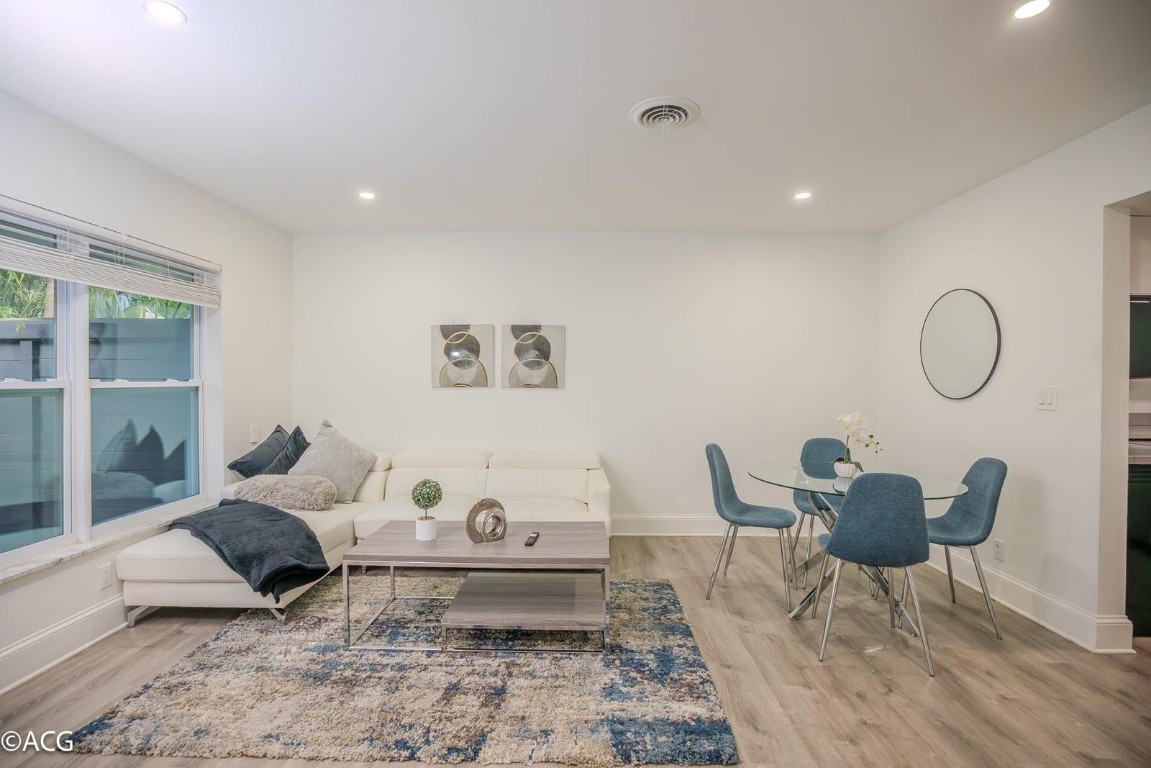 19 NE 16th Street 2