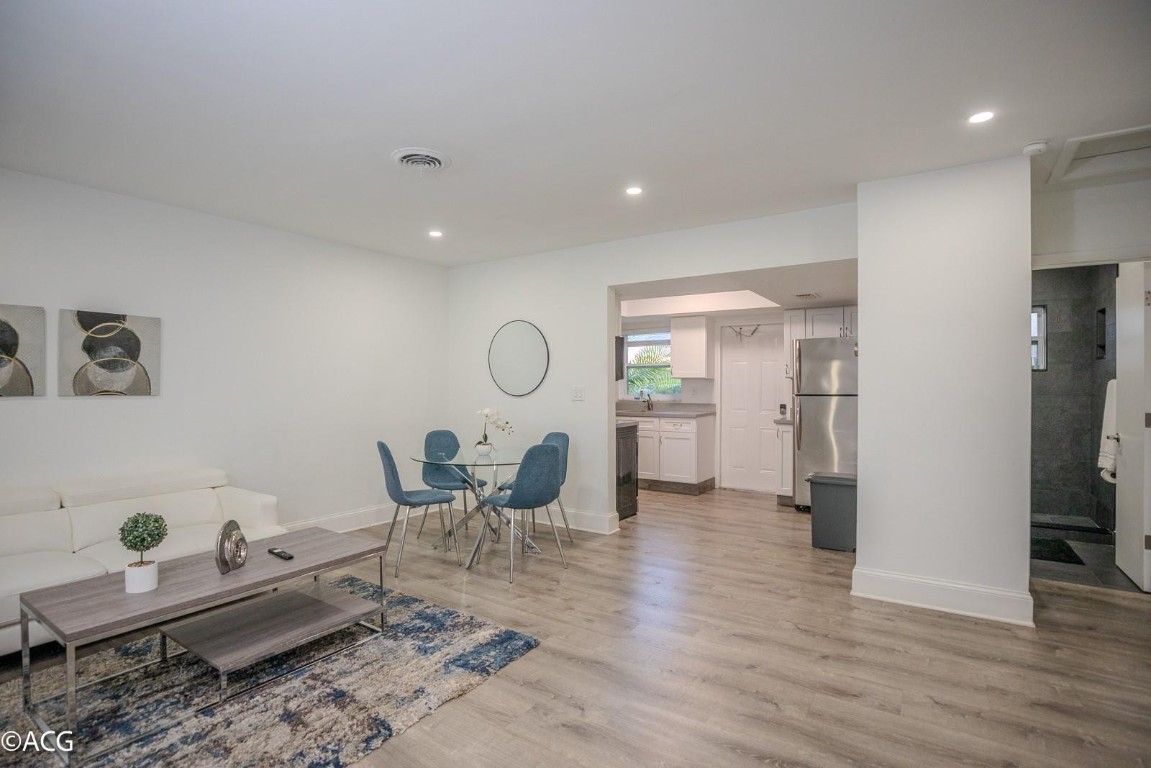 19 NE 16th Street 2