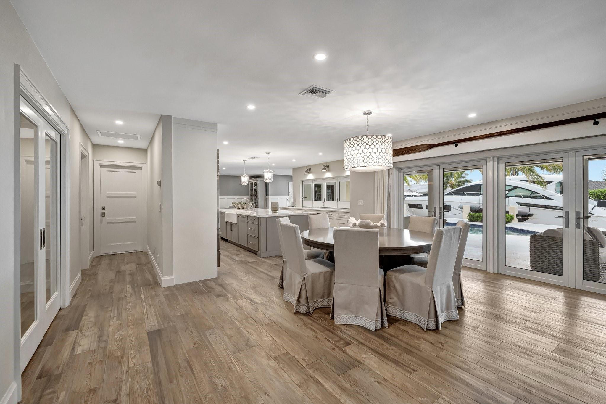 2501 NE 33rd Street