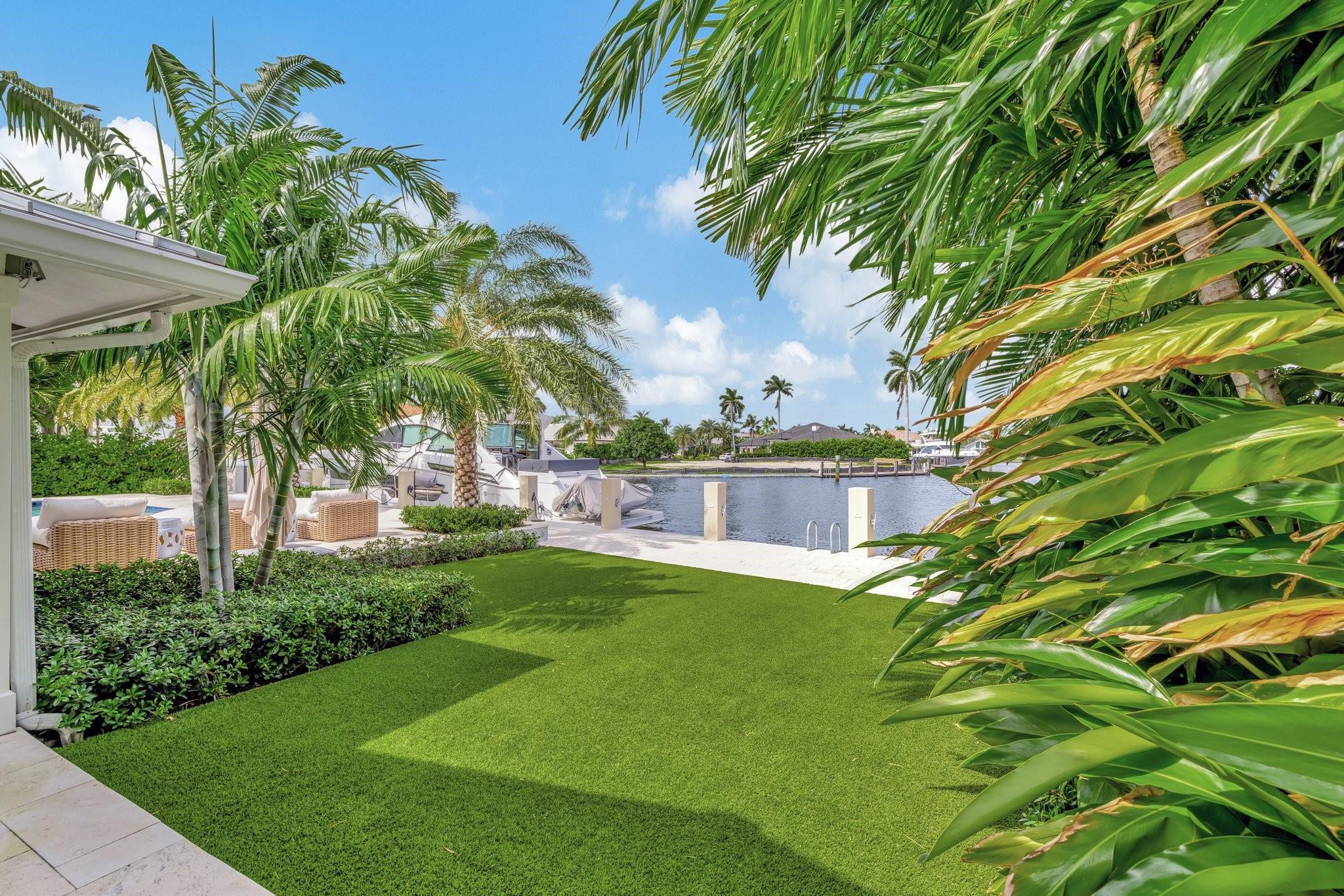 2501 NE 33rd Street