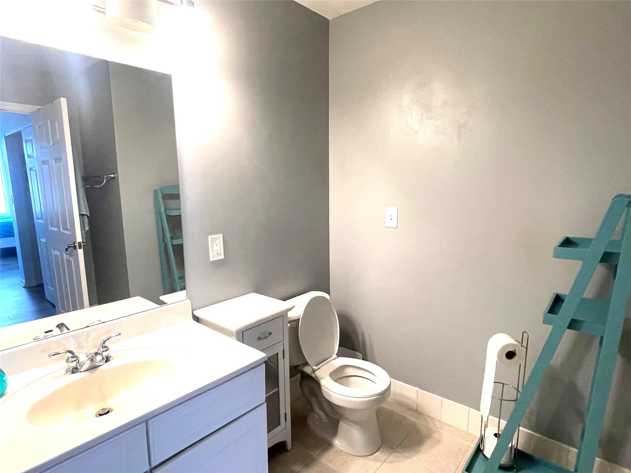 1200 Town Center DR. 506