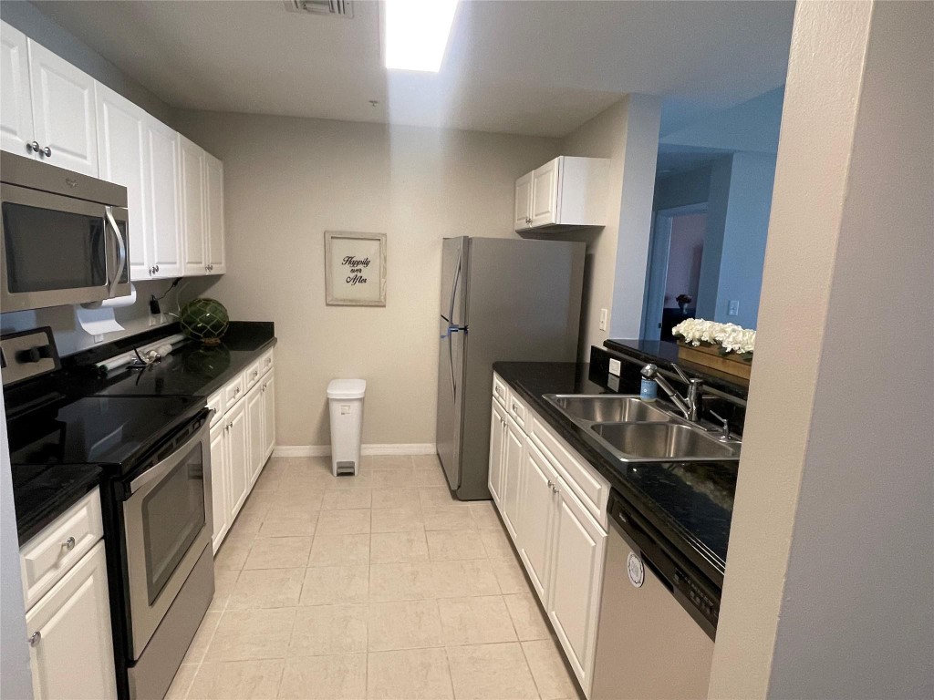 1200 Town Center DR. 506