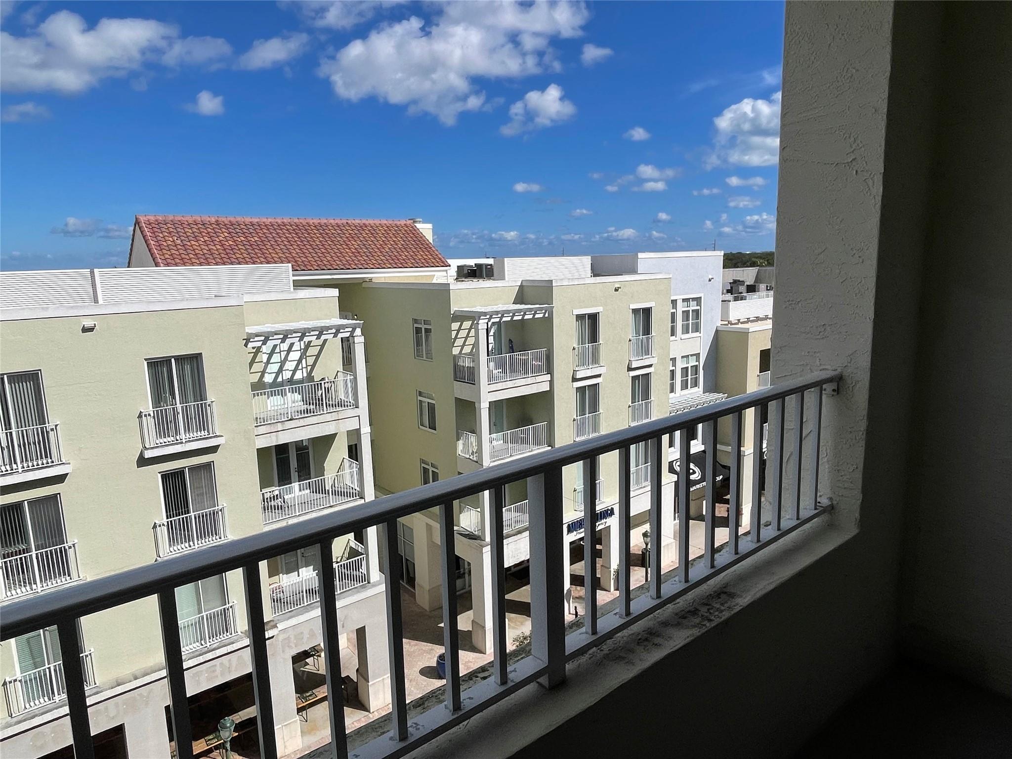 1200 Town Center DR. 506