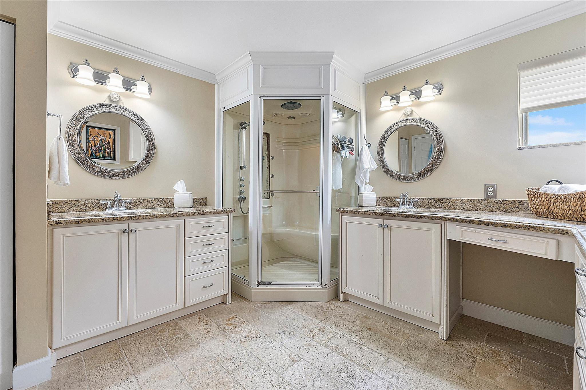 23453 Radient Ct