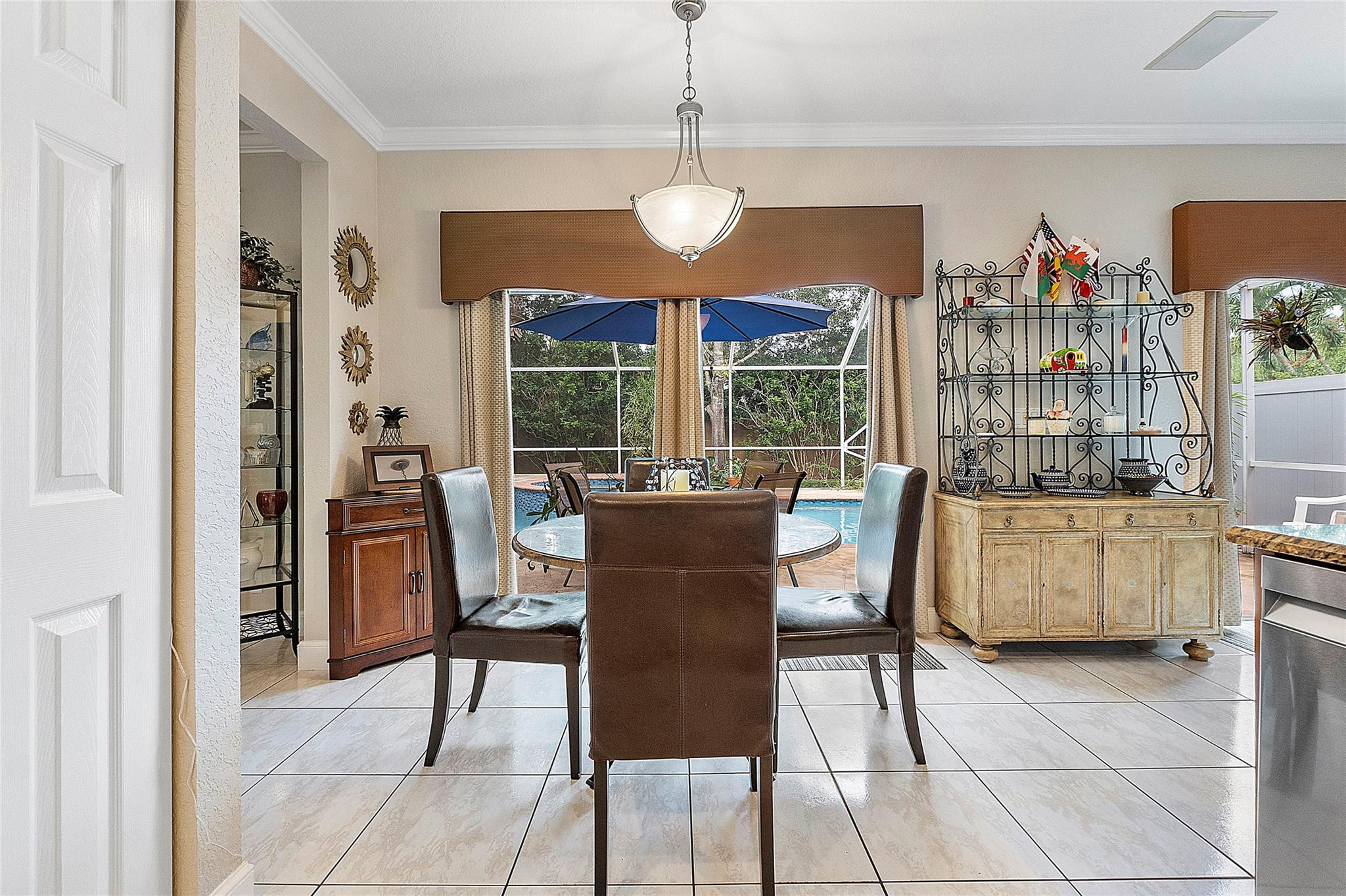 23453 Radient Ct
