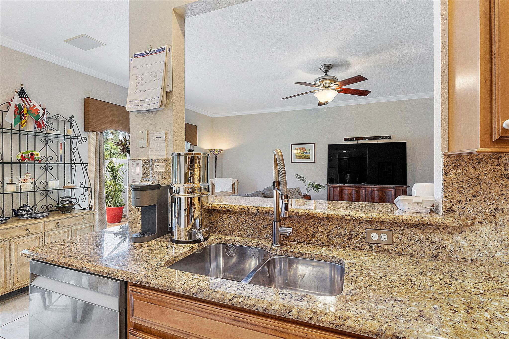 23453 Radient Ct