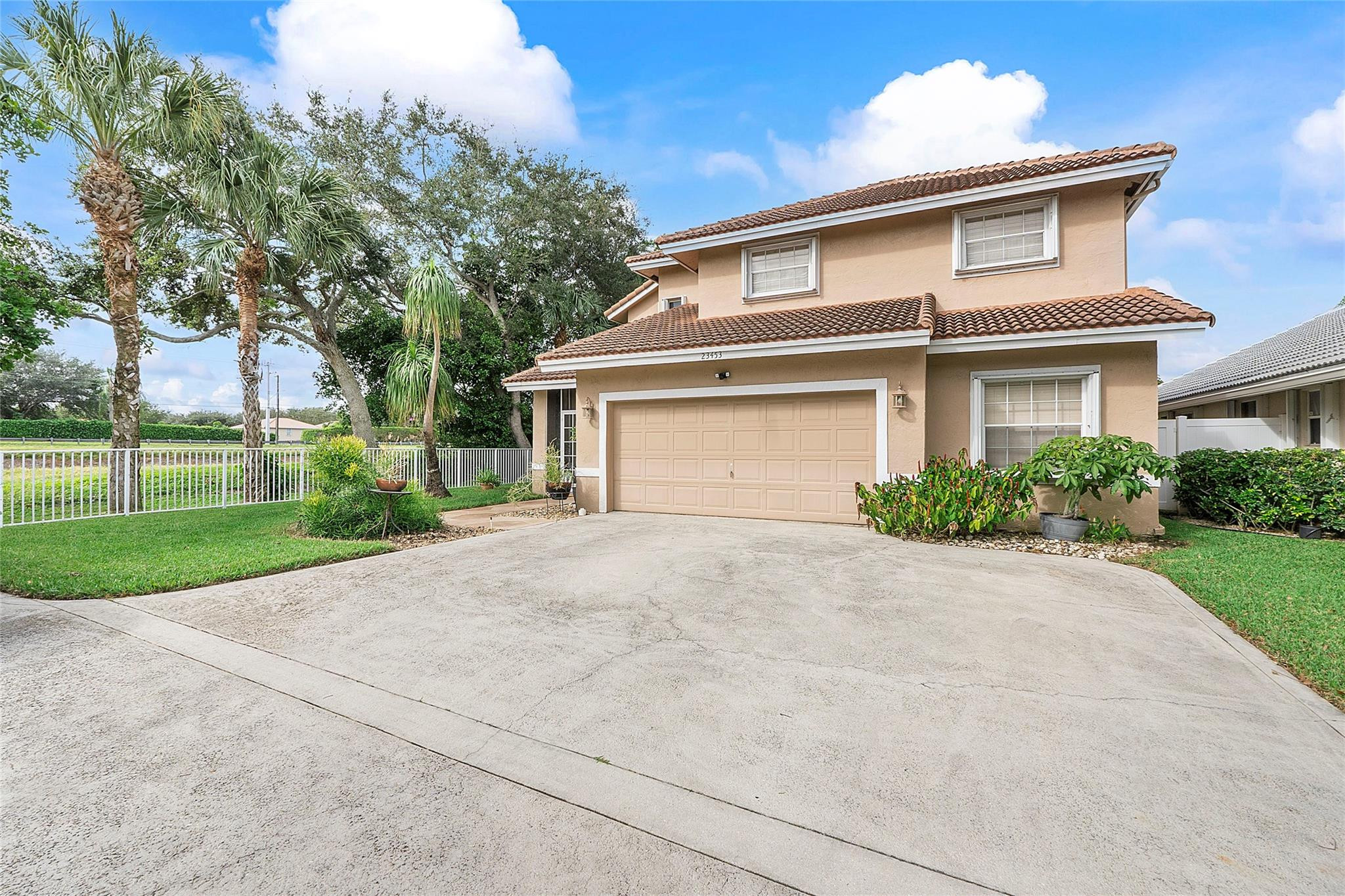 23453 Radient Ct
