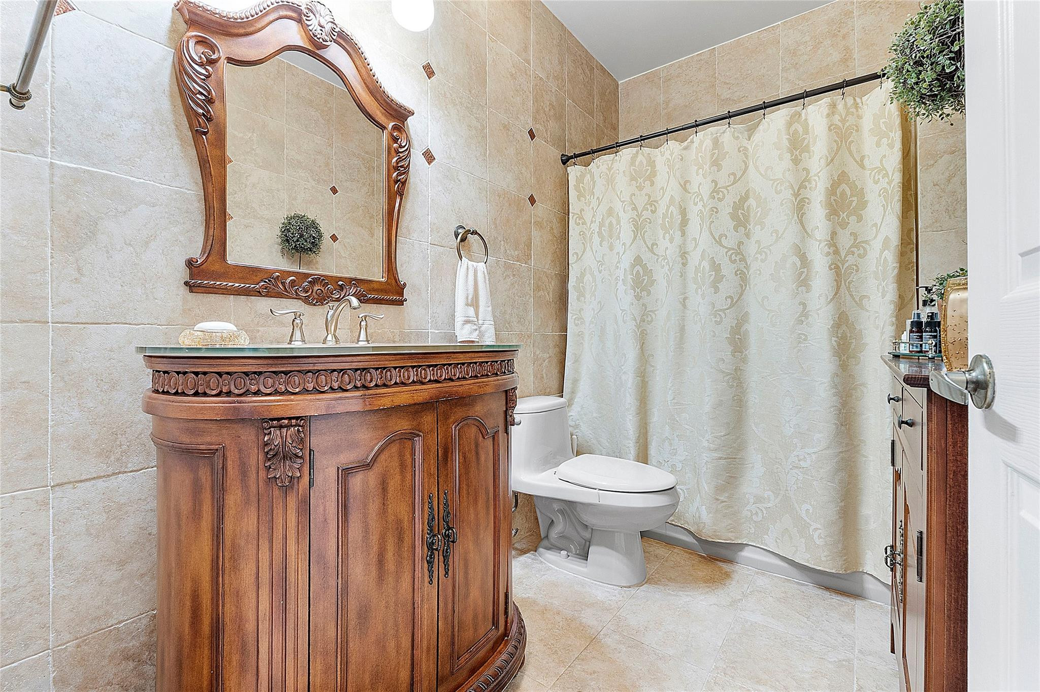 23453 Radient Ct