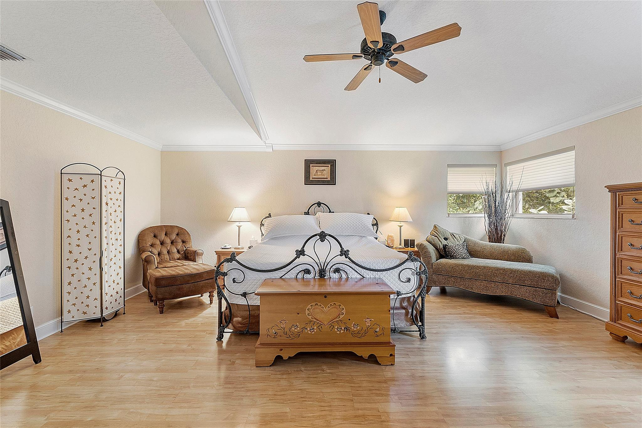 23453 Radient Ct