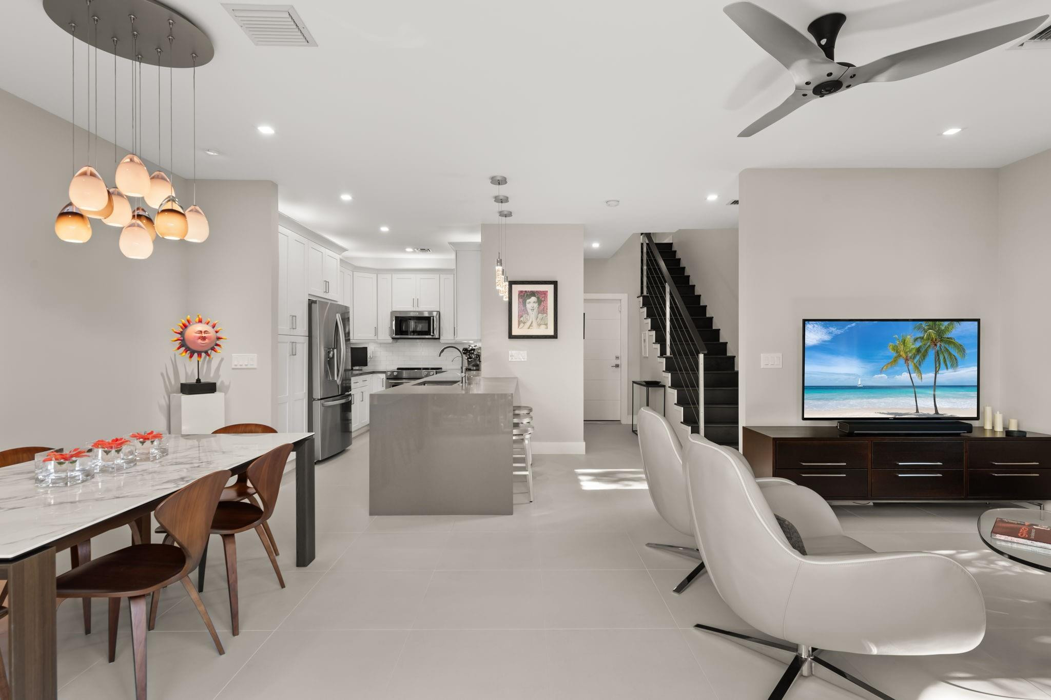 420 SW 14th Court