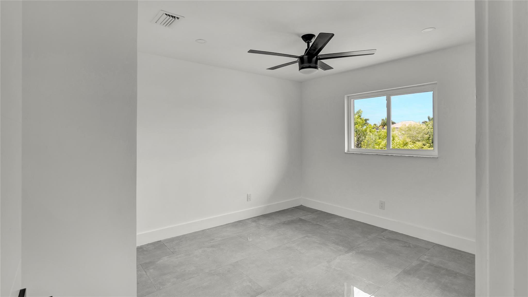 4209 NW 20th Ter