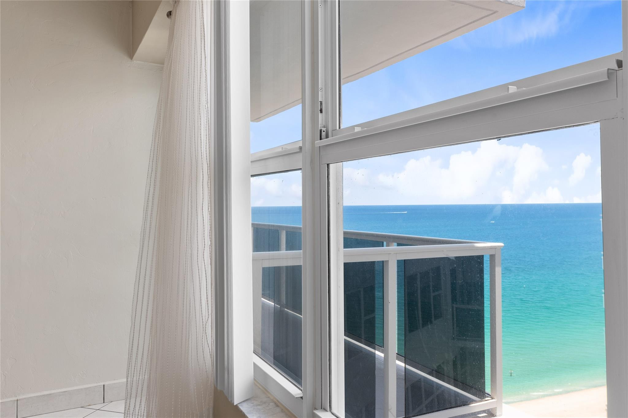 3700 Galt Ocean Drive 1508