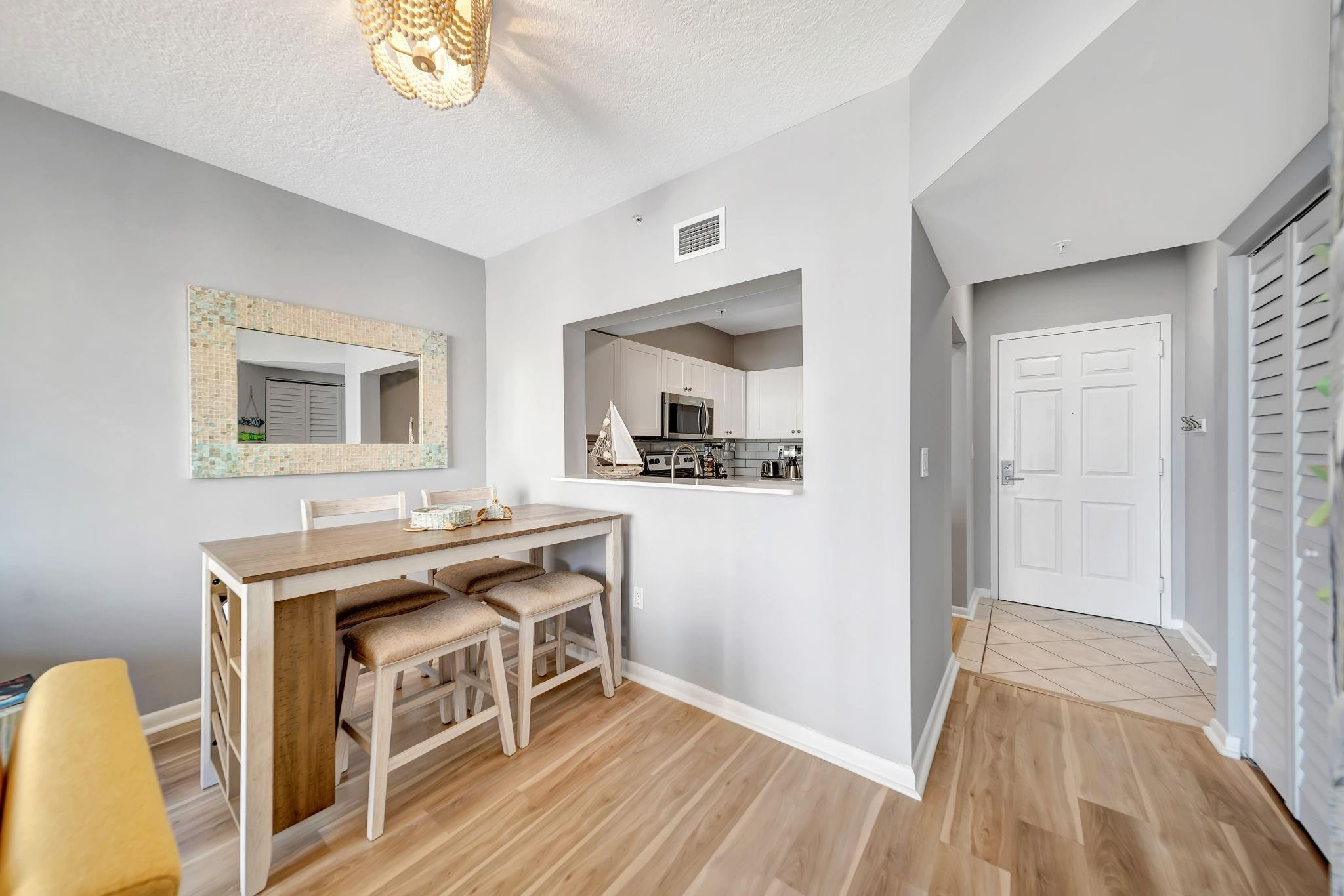 3020 NE 32nd Ave 1017