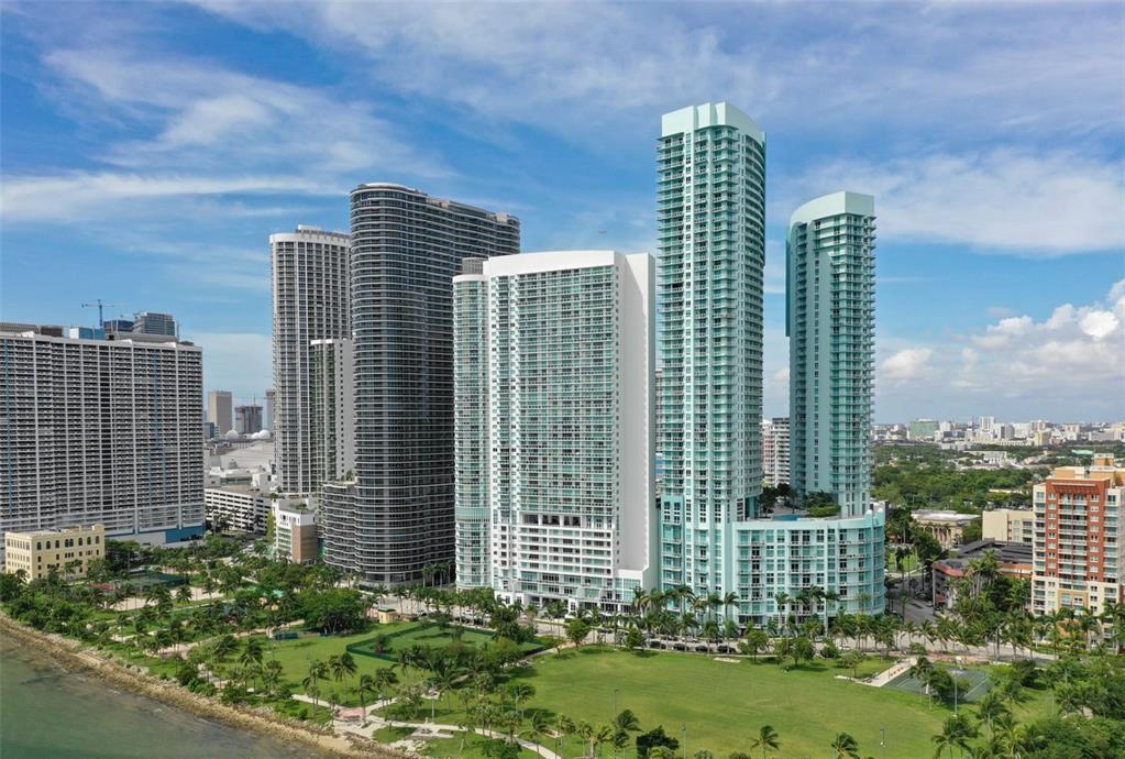 1900 N Bayshore Dr 2312