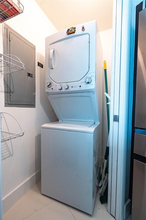 1900 N Bayshore Dr 2312