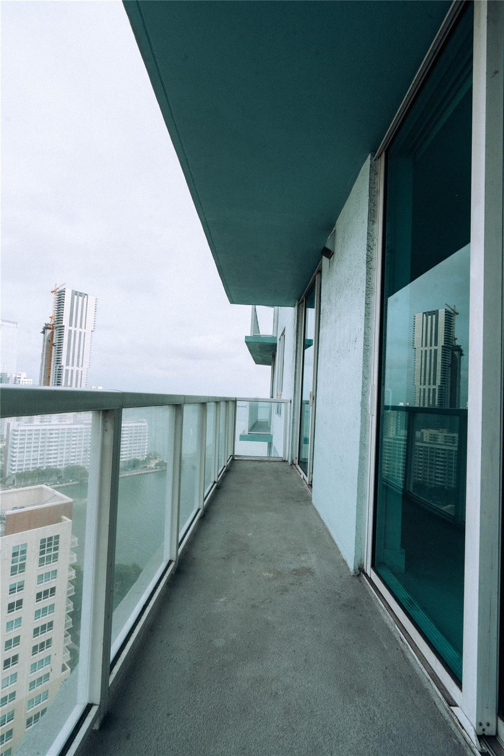 1900 N Bayshore Dr 2312