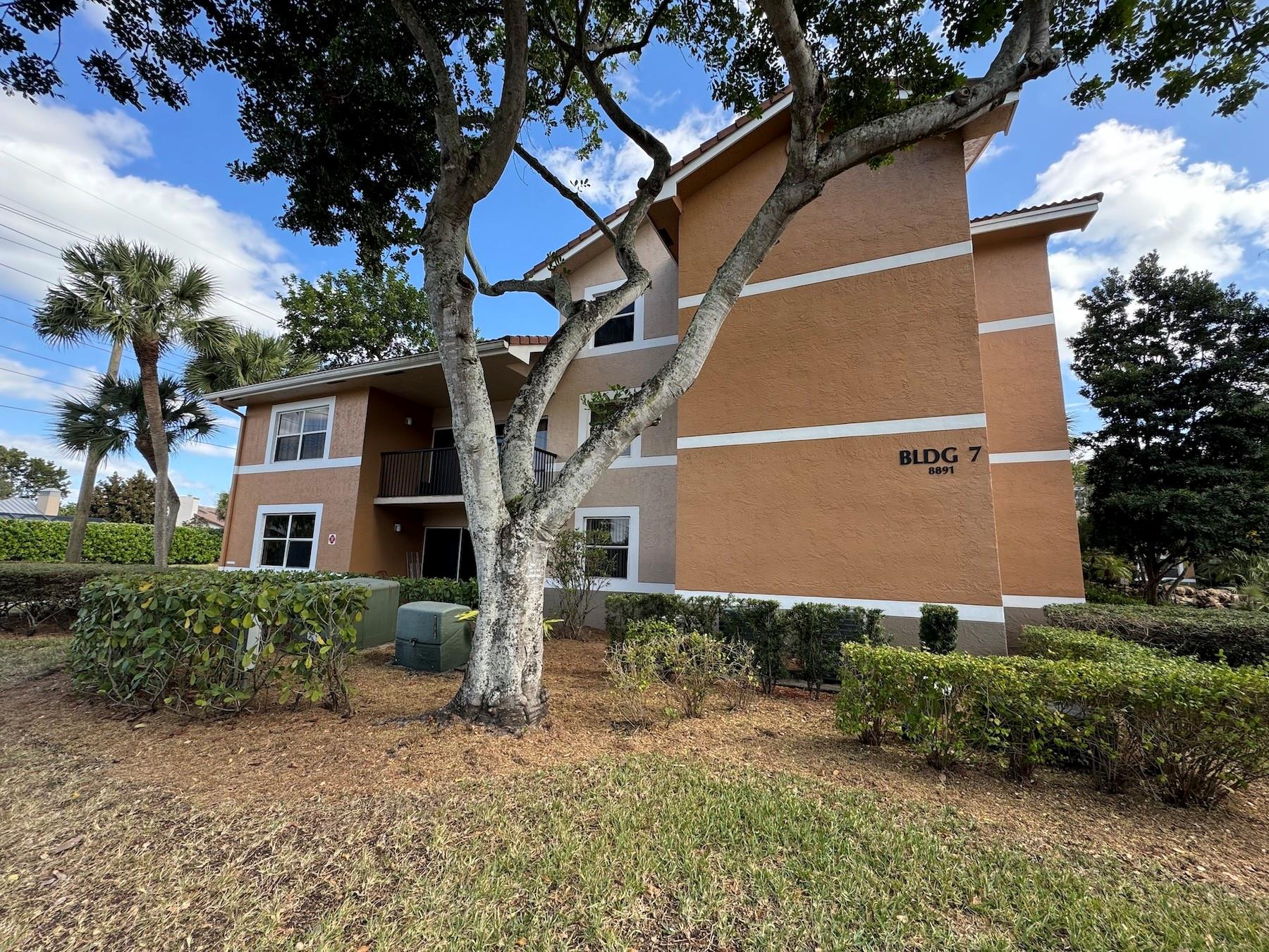 8891 Wiles Rd 108
