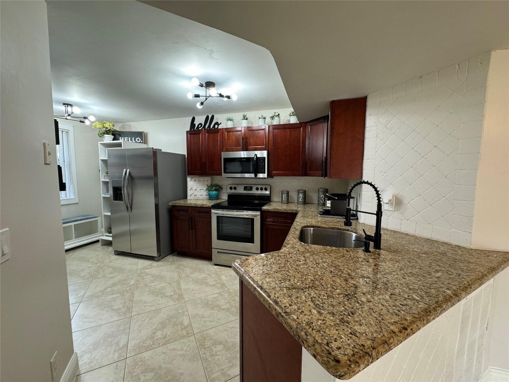 8891 Wiles Rd 108