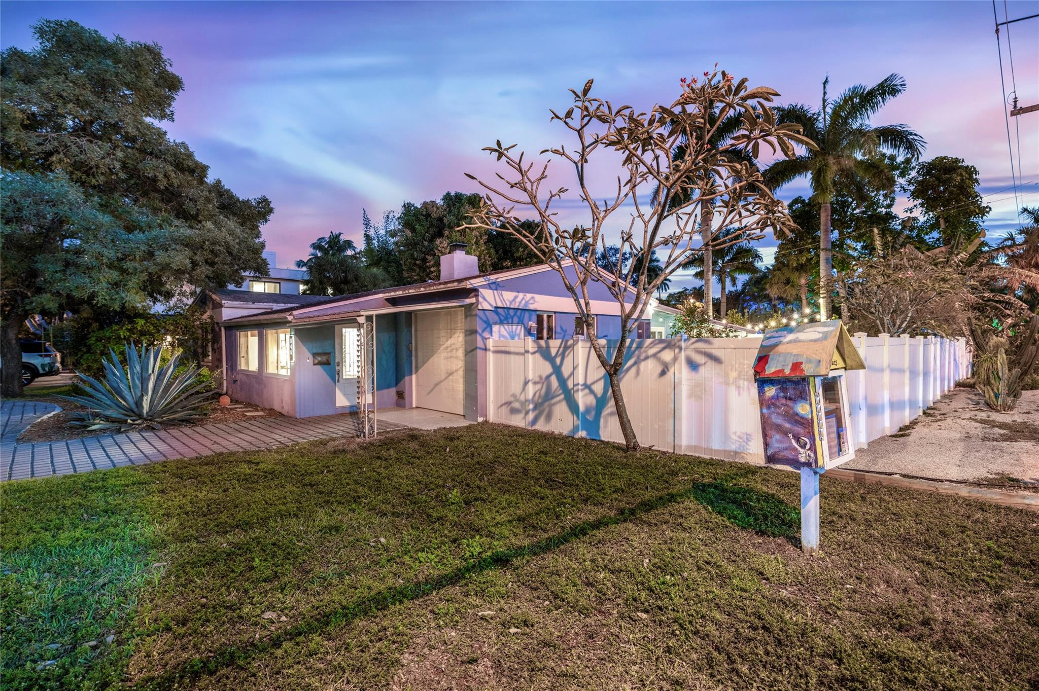 846 SW 9th Street