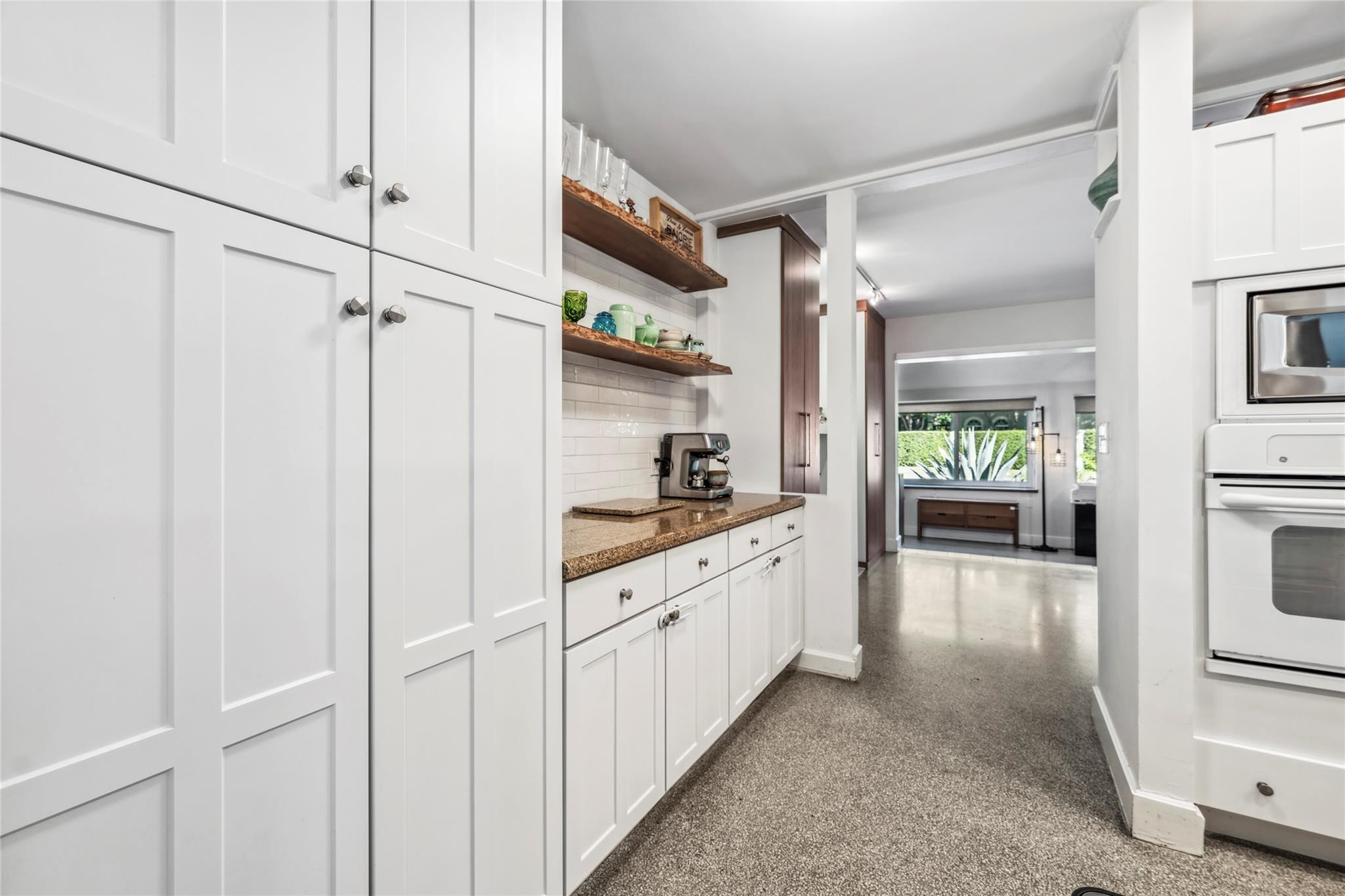 846 SW 9th Street