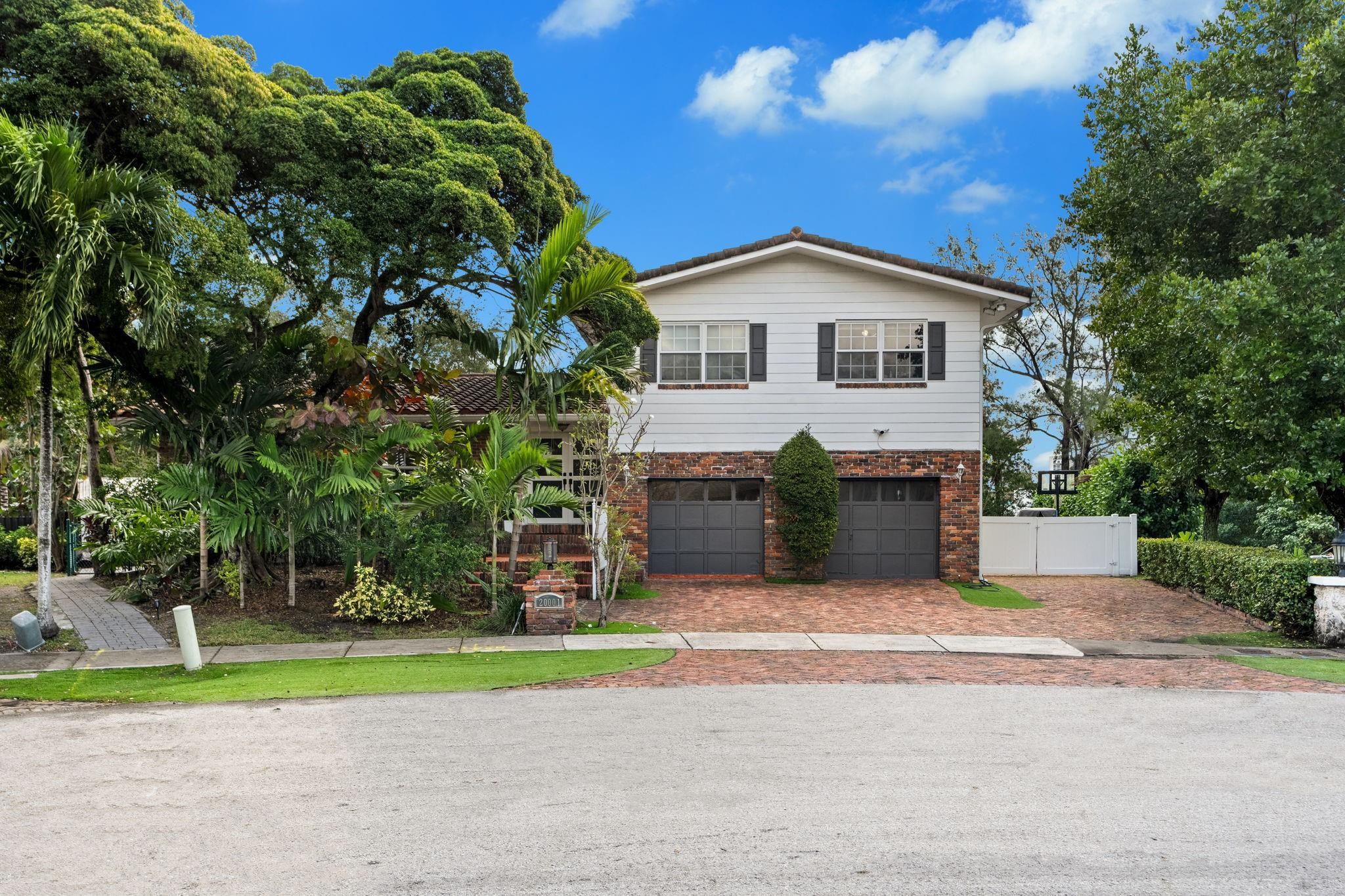 20001 NE 25th Avenue