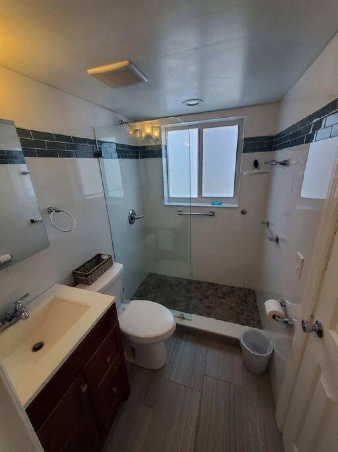 3225 NE 16th Street 9A