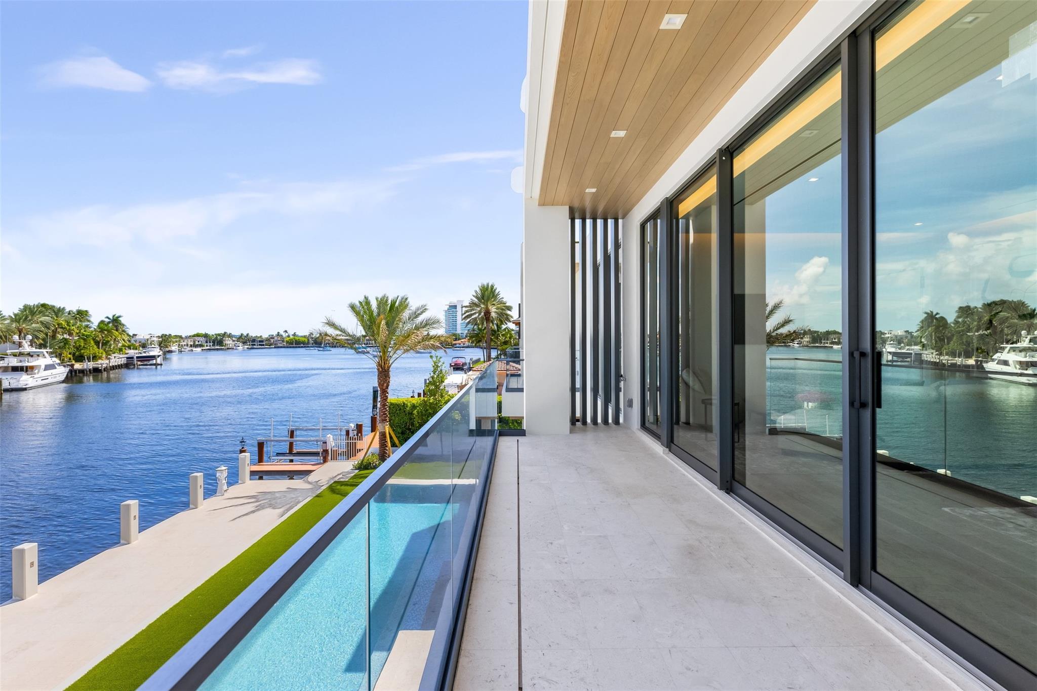 68 Isla Bahia Drive