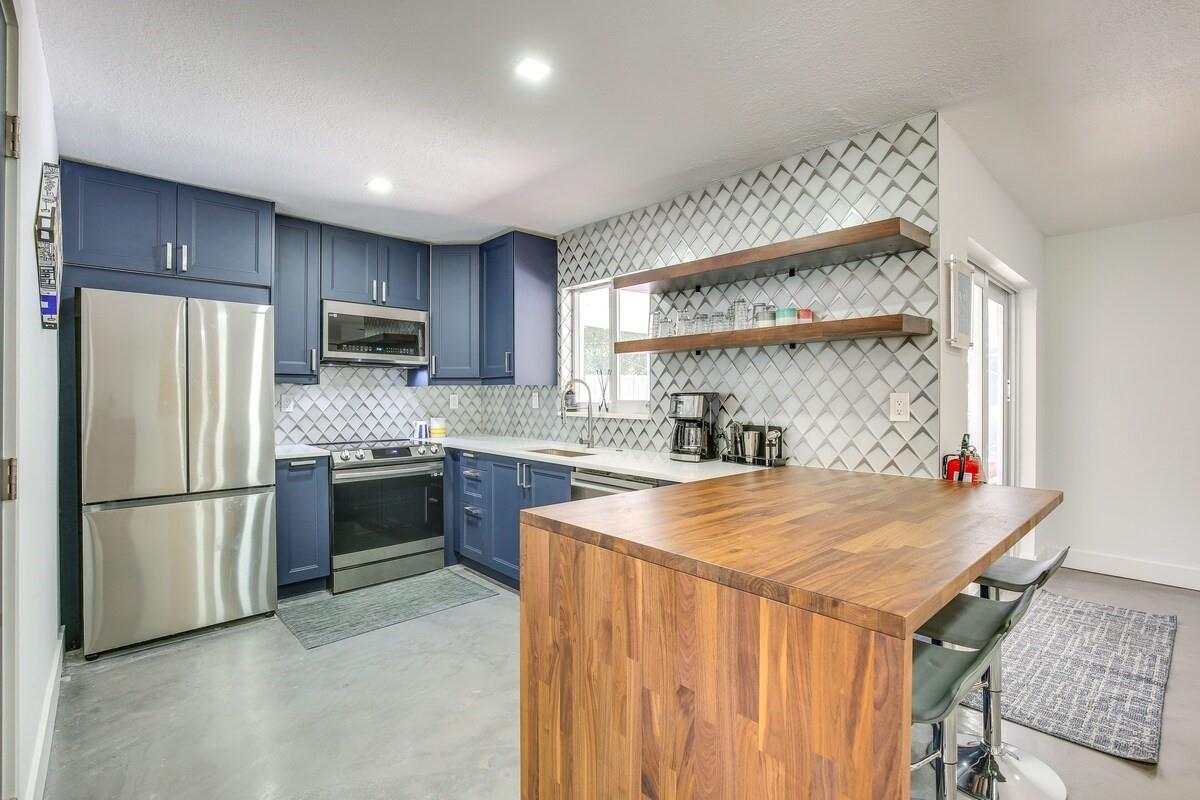3530 NE 13th Ave