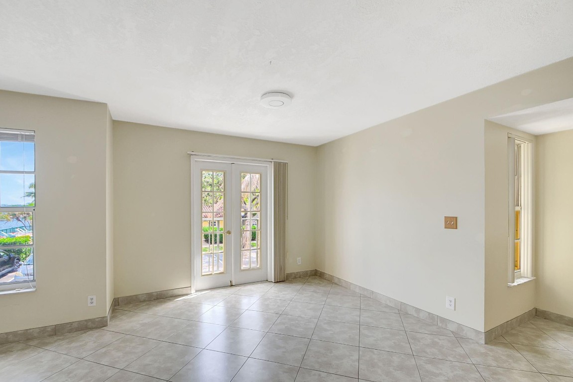 1155 Lake Shore Dr 205