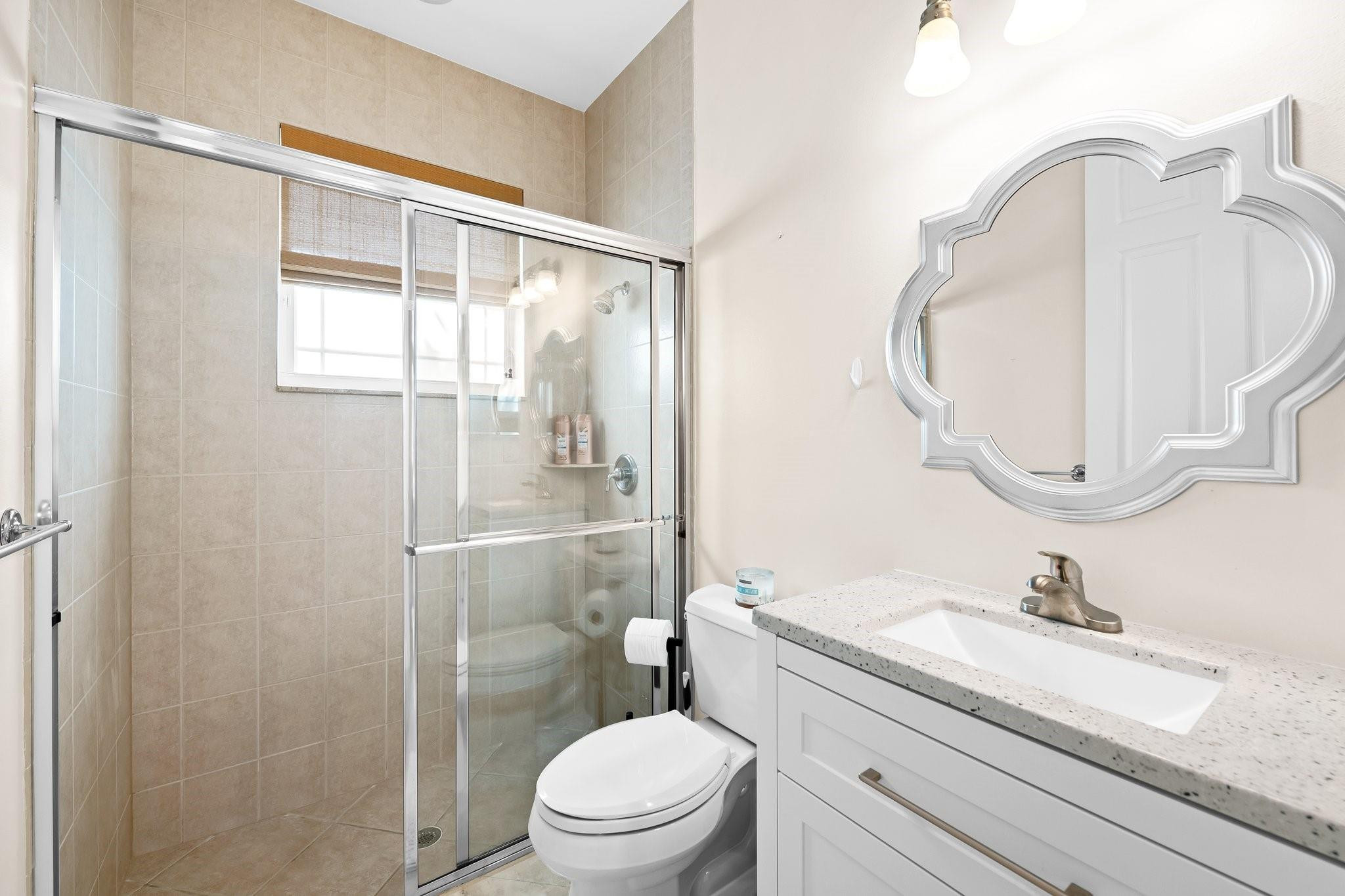 19450 Saturnia Lakes Dr