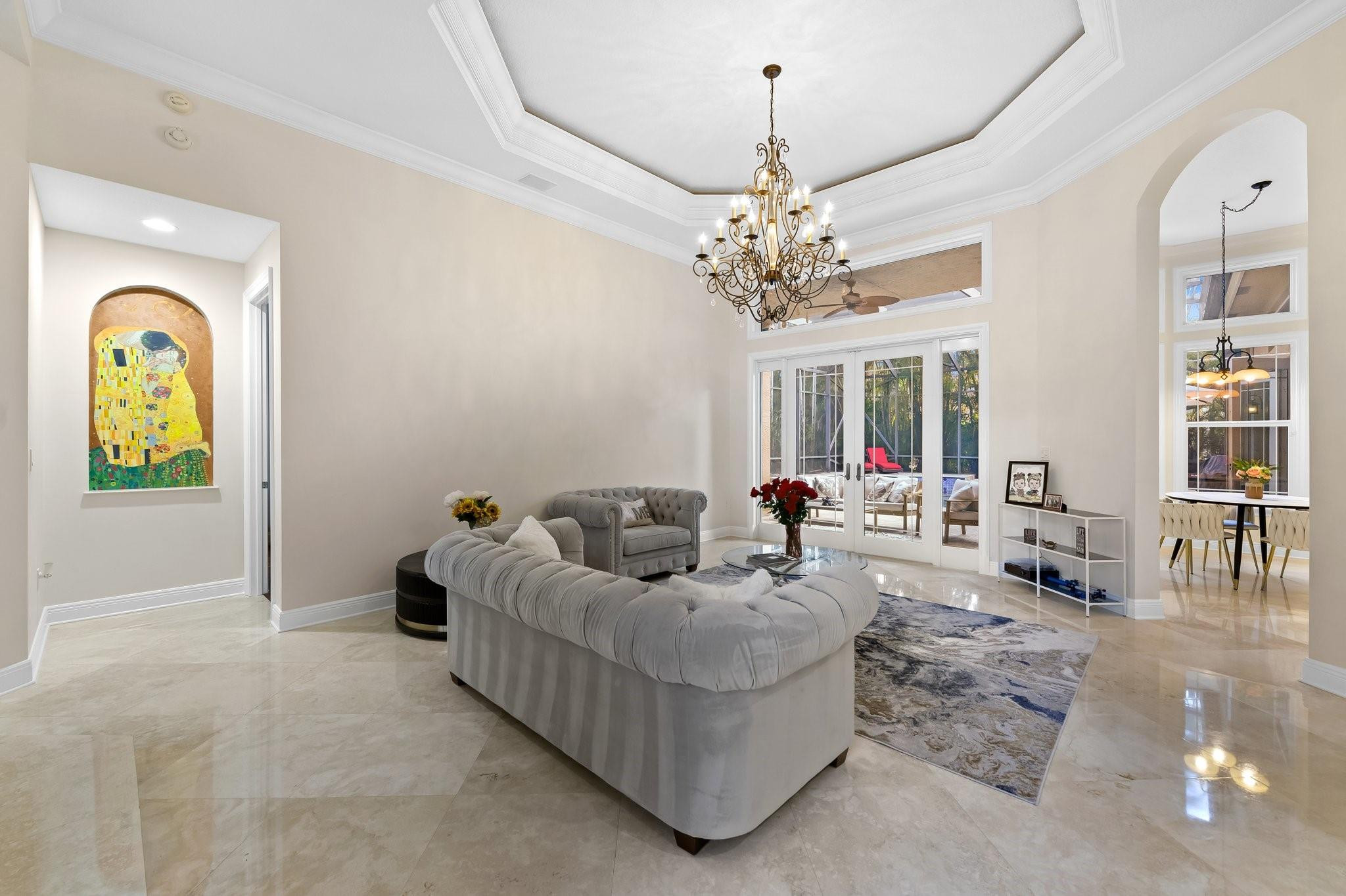 19450 Saturnia Lakes Dr