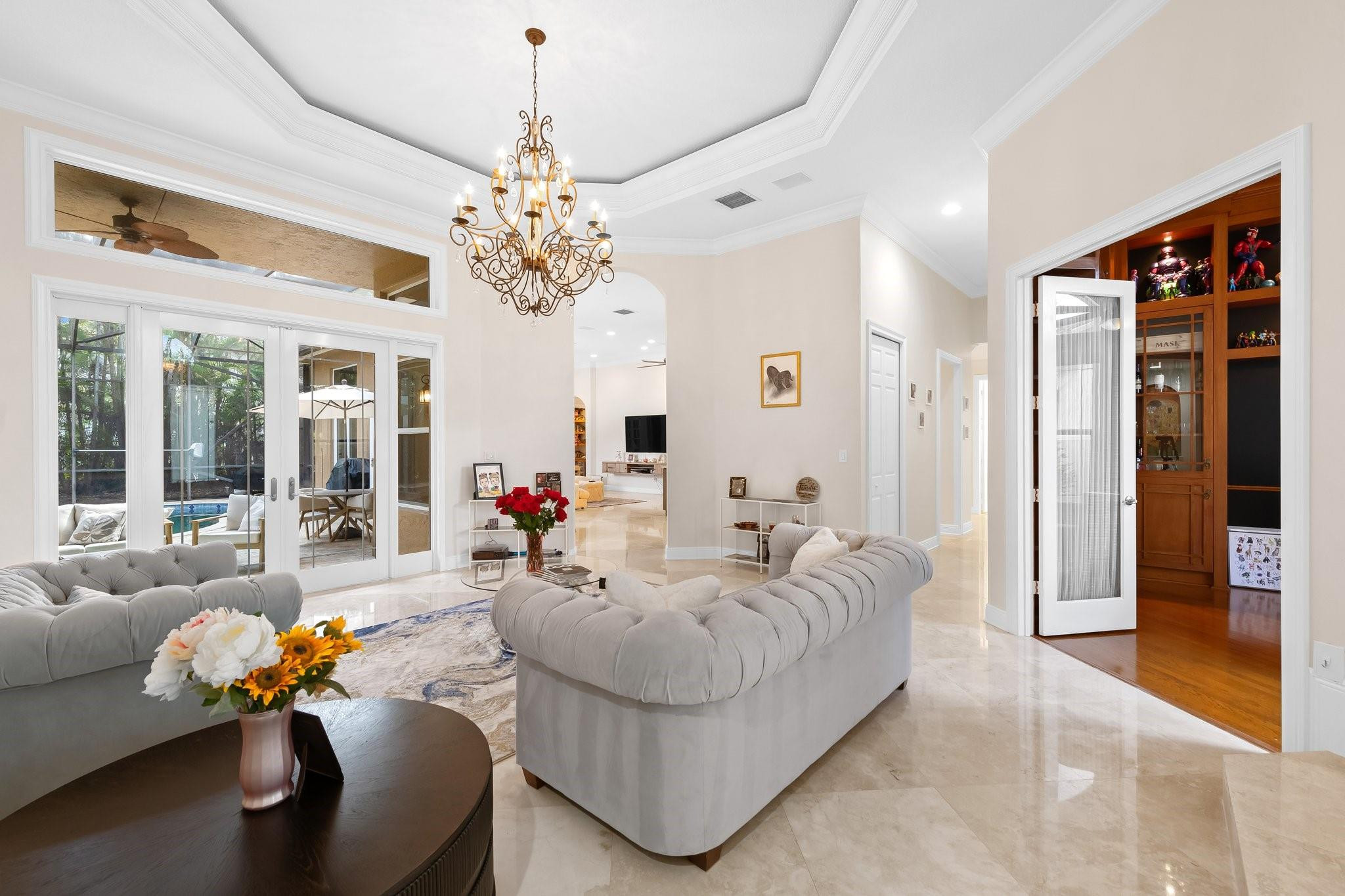 19450 Saturnia Lakes Dr