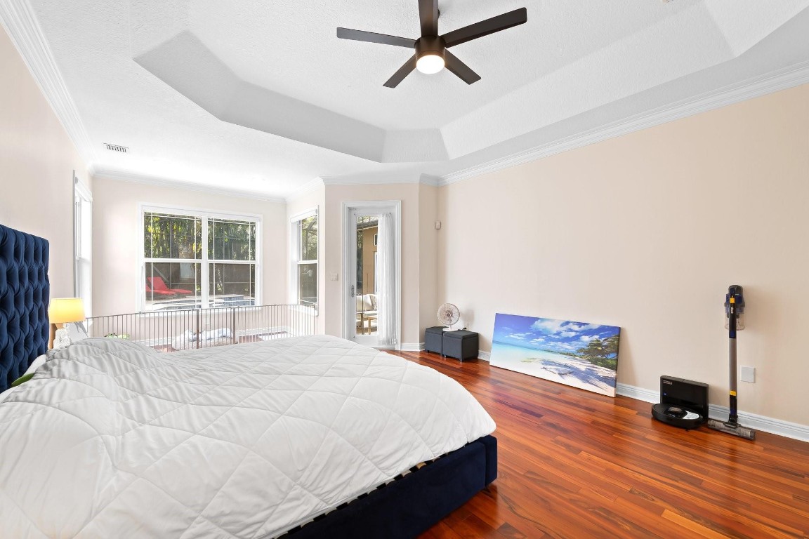 19450 Saturnia Lakes Dr