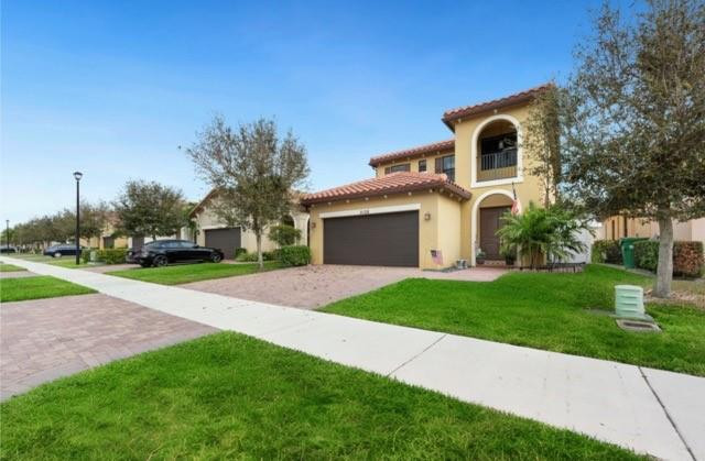 5108 NW 48th Lane