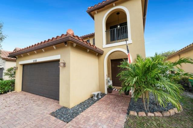 5108 NW 48th Lane