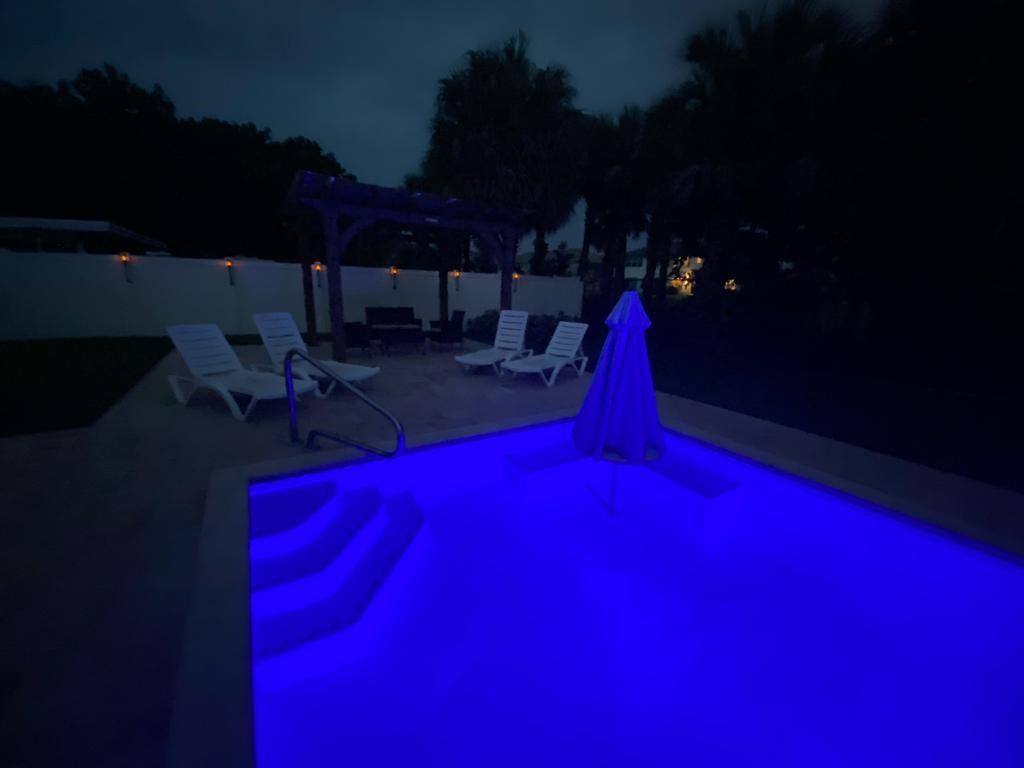 1050 NW 45th St