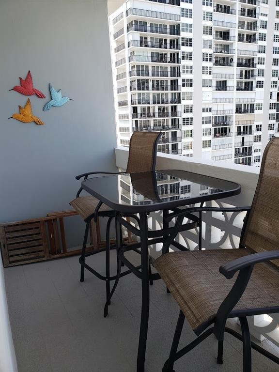 4250 Galt Ocean Dr 14R