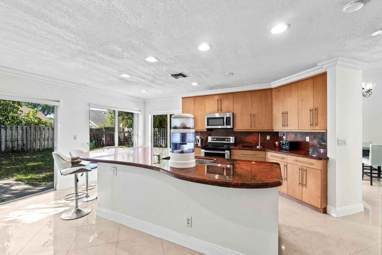 10308 SE Brookville Ln