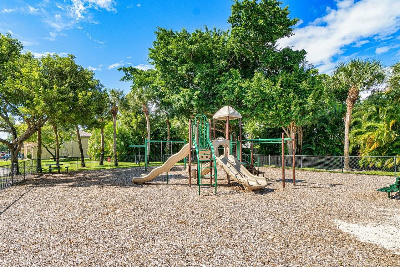 10308 SE Brookville Ln