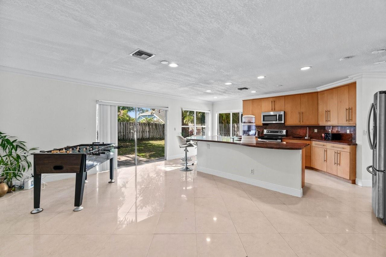 10308 SE Brookville Ln