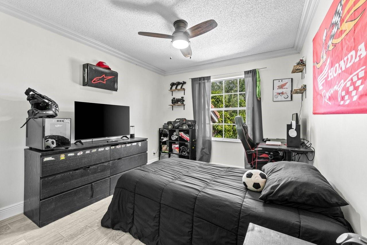 10308 SE Brookville Ln