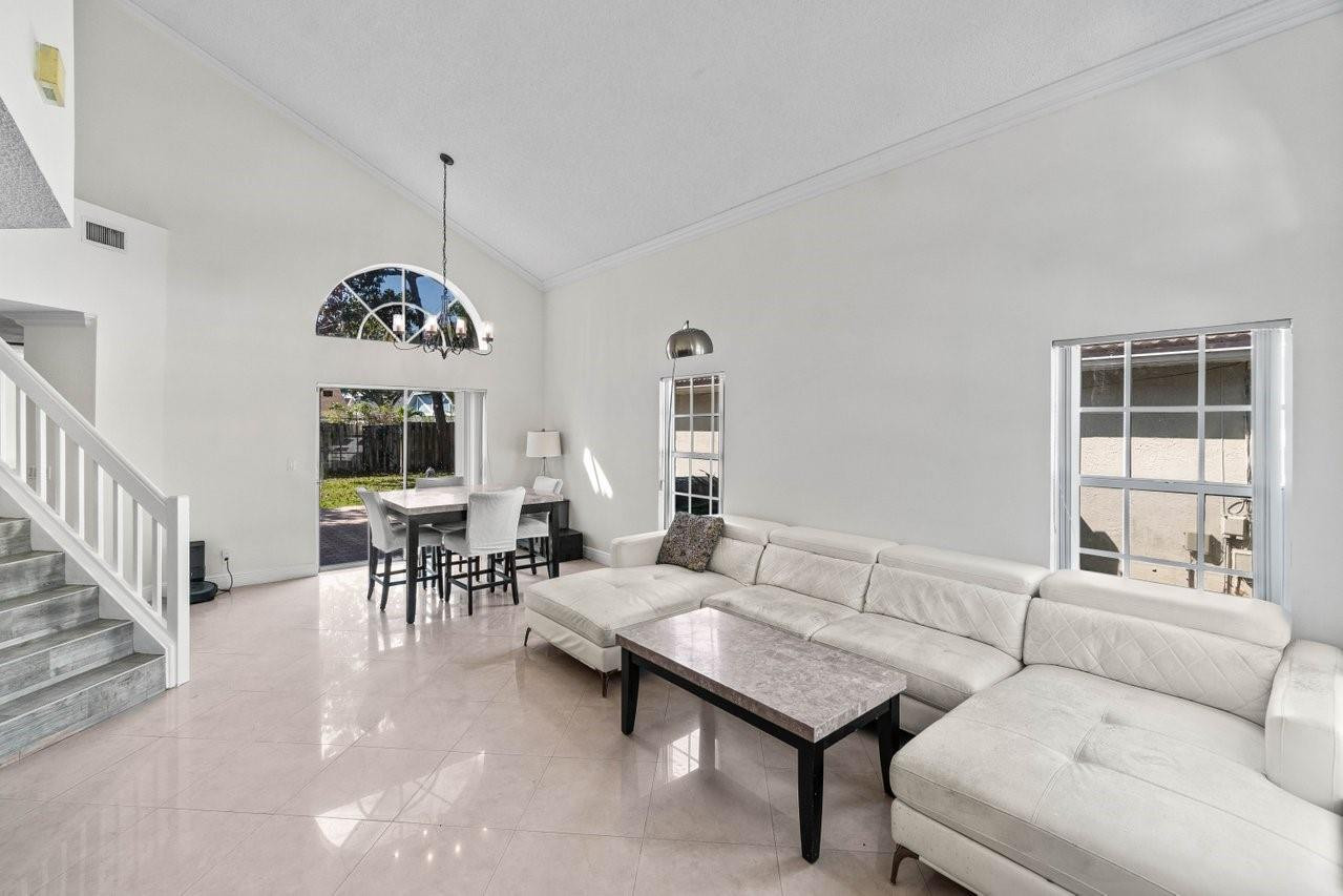 10308 SE Brookville Ln