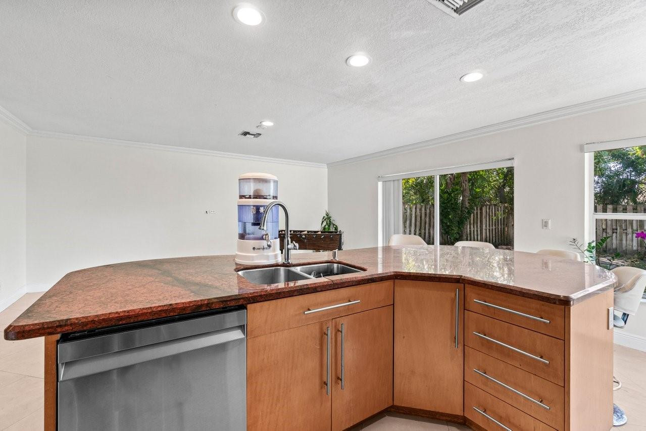 10308 SE Brookville Ln