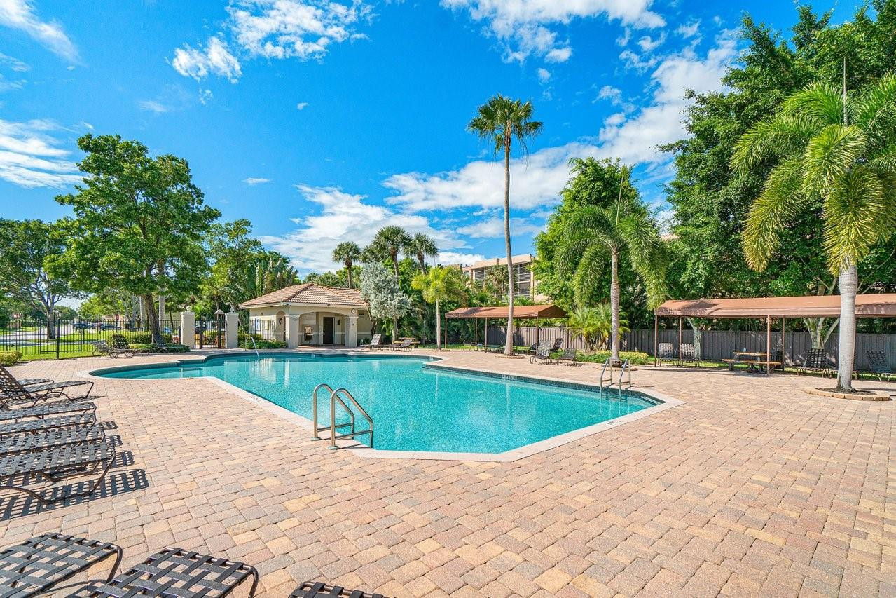 10308 SE Brookville Ln