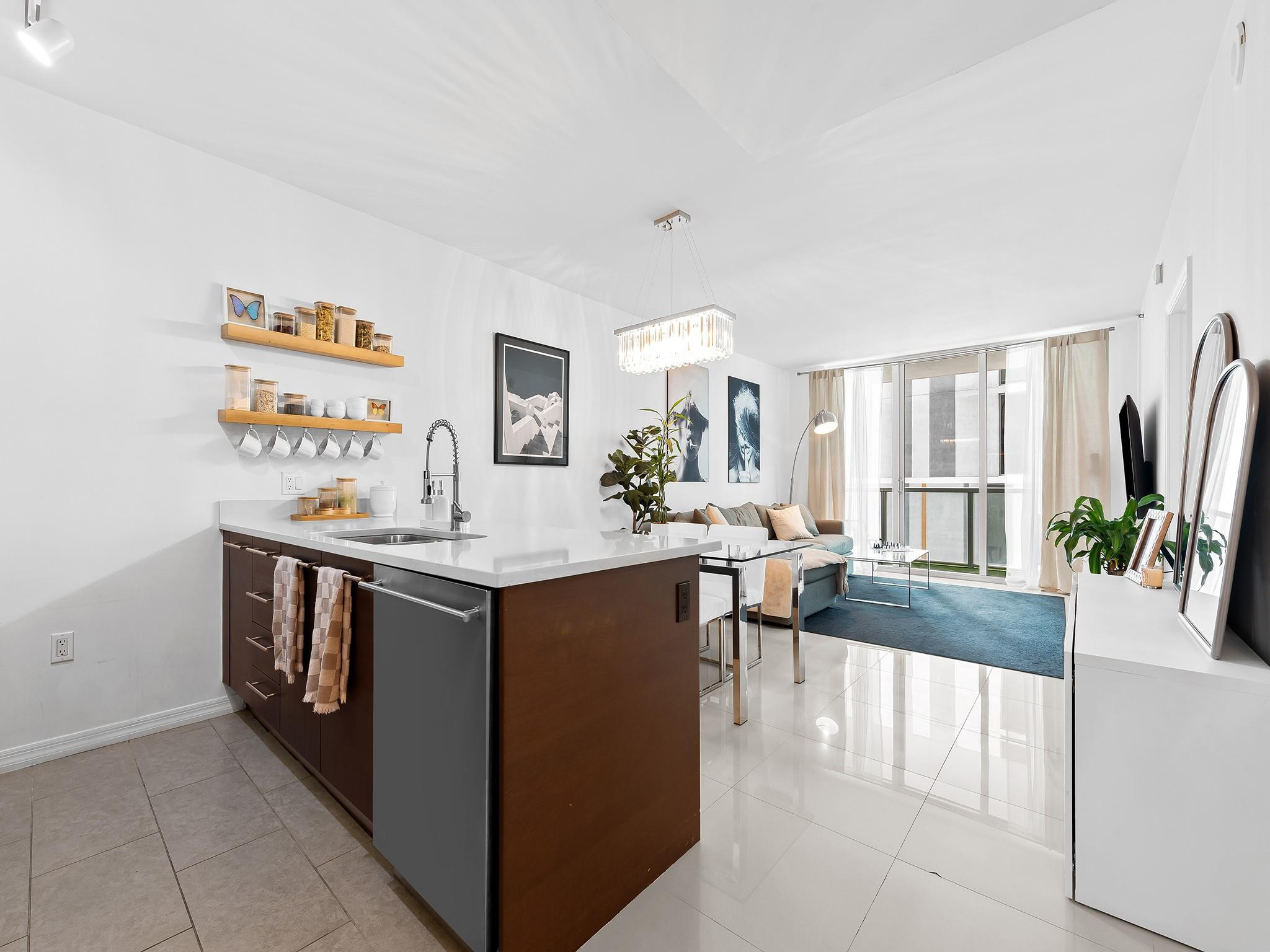 55 SE 6th Street 1200