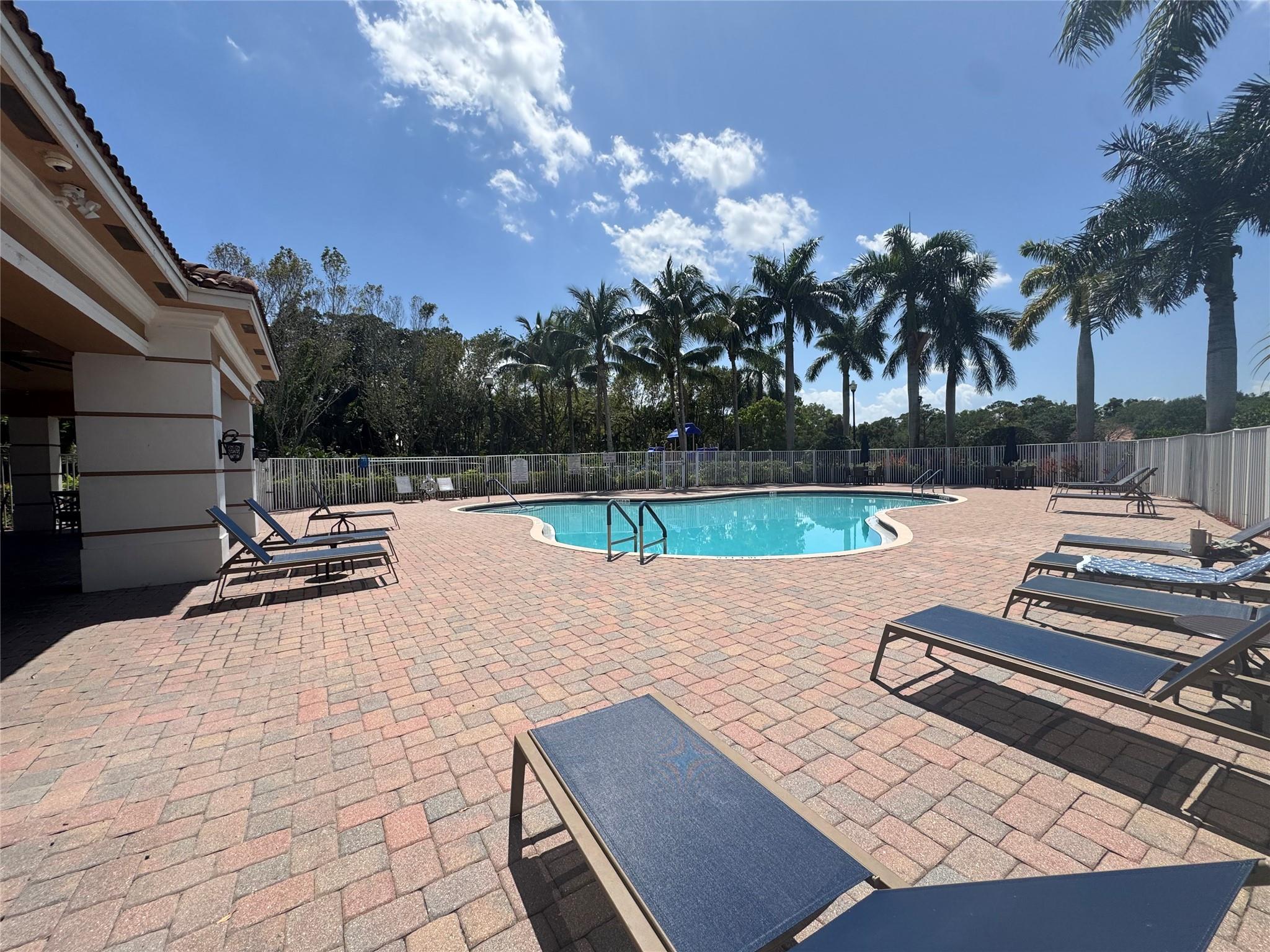4627 Danson Way