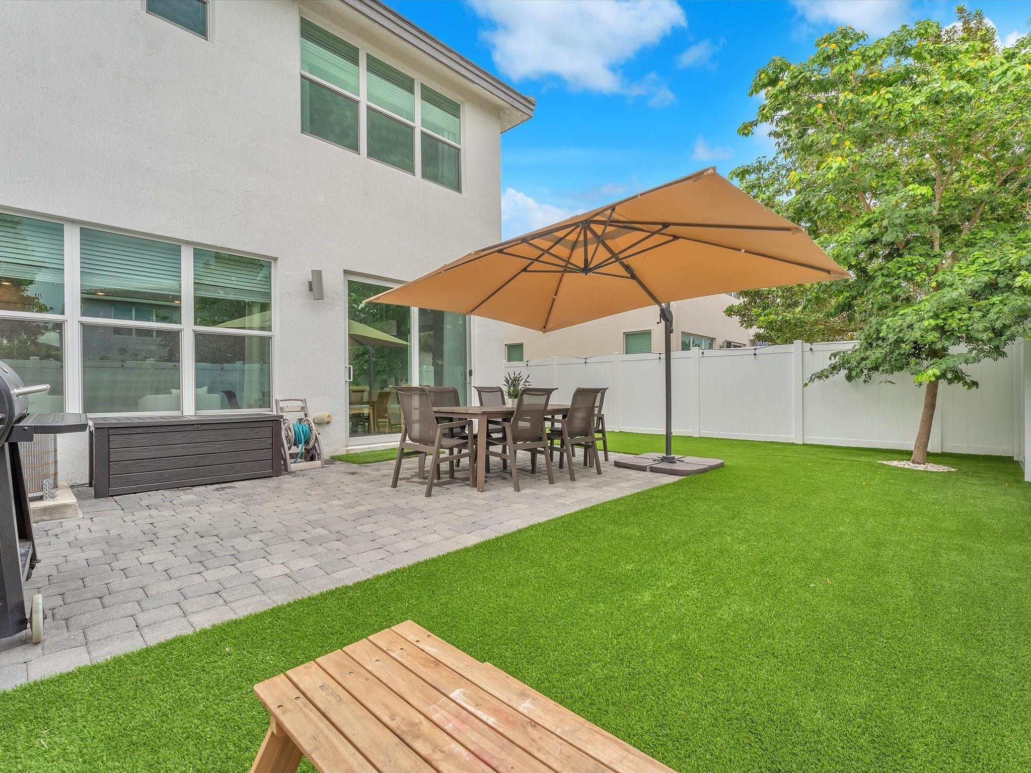 1130 Rio Court