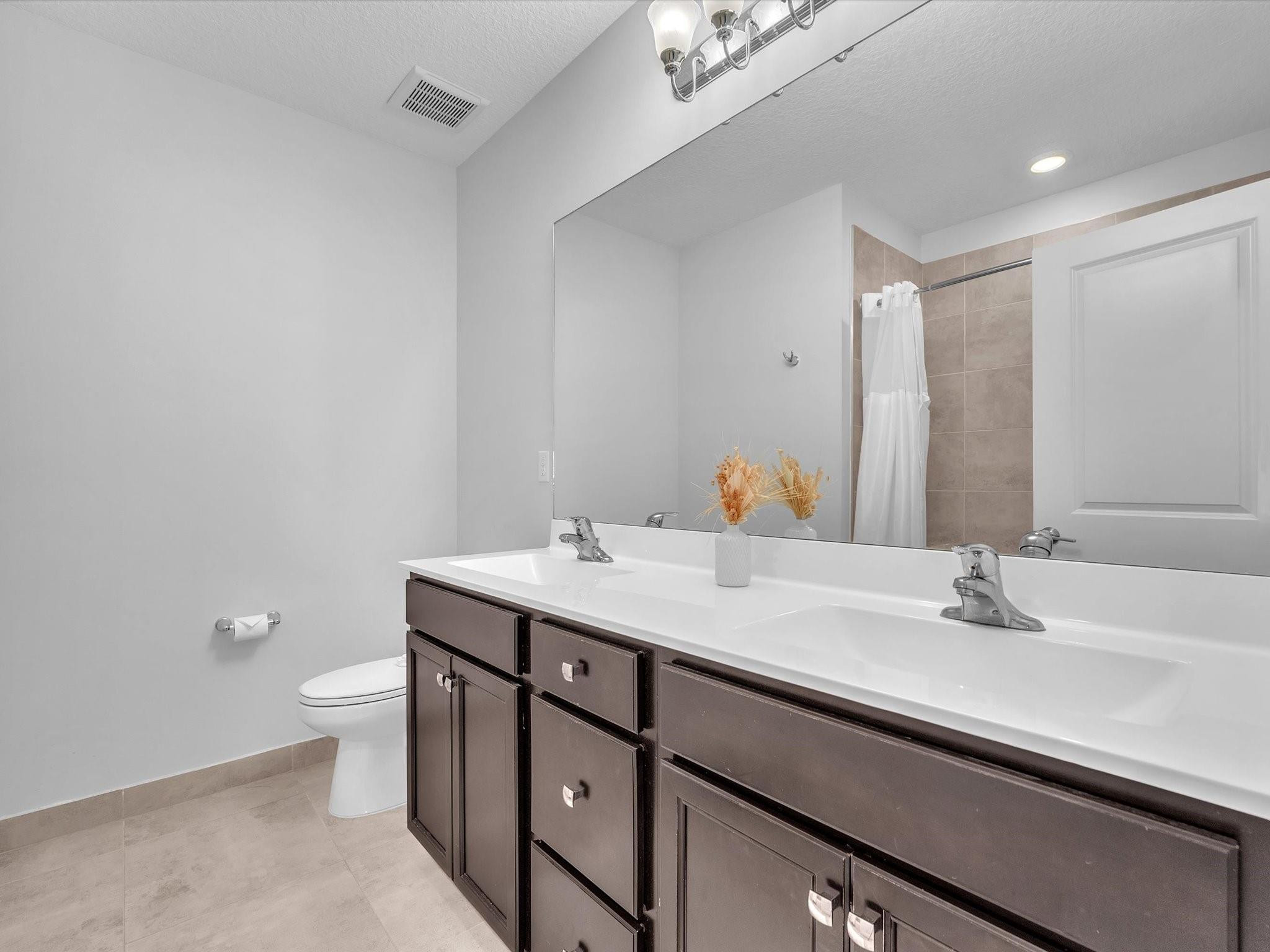 1130 Rio Court